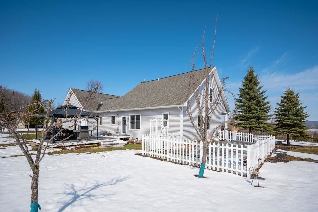 338 Bluewater Trail Boyne City MI 49712