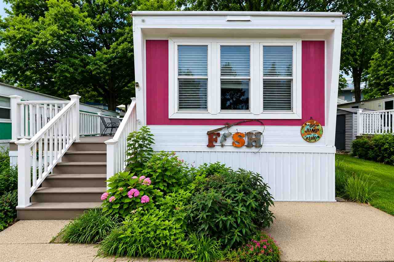 12600 Lake Terrace Charlevoix MI 49720