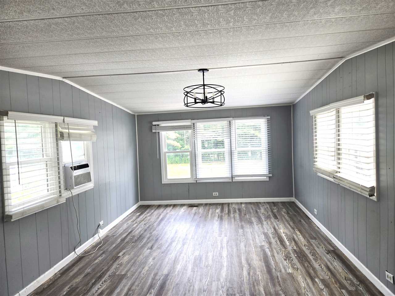 12600 Lake Terrace Charlevoix MI 49720