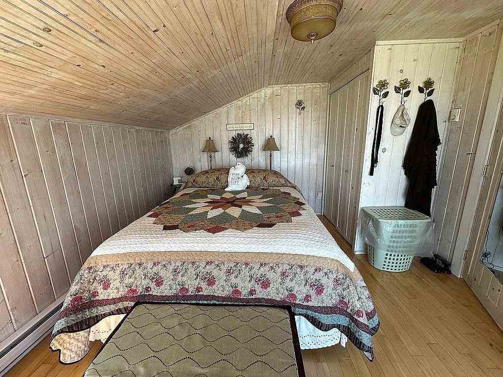 3214 Wenningway Mackinaw City MI 49701