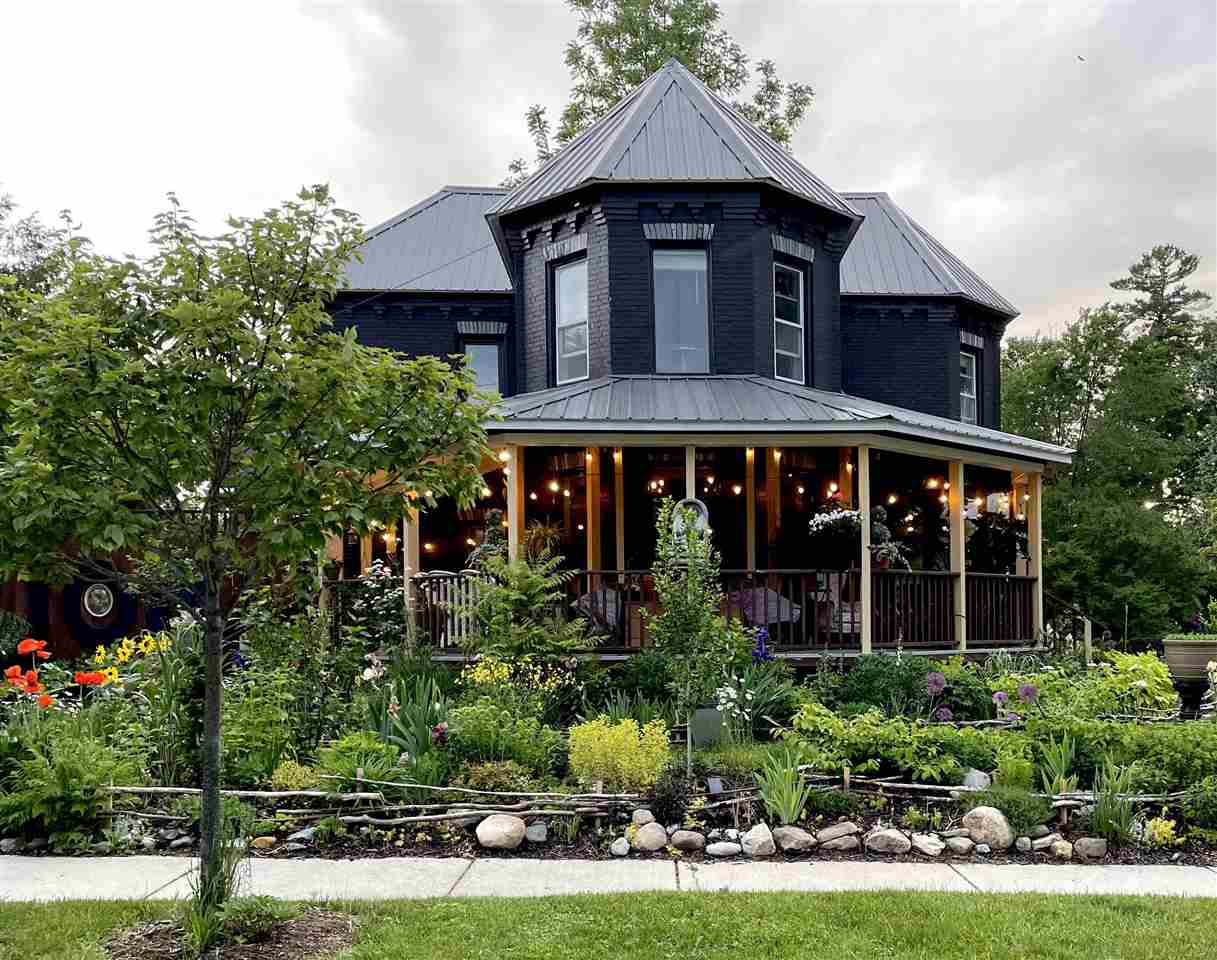 108 Petoskey Avenue Charlevoix MI 49720