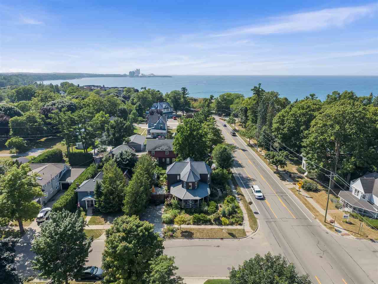 108 Petoskey Avenue Charlevoix MI 49720
