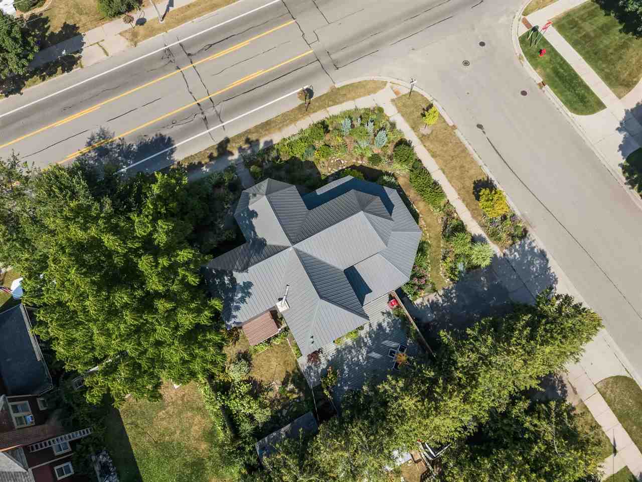 108 Petoskey Avenue Charlevoix MI 49720