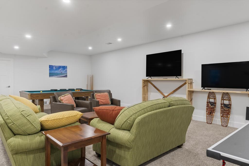 401 Antrim Street Charlevoix MI 49720