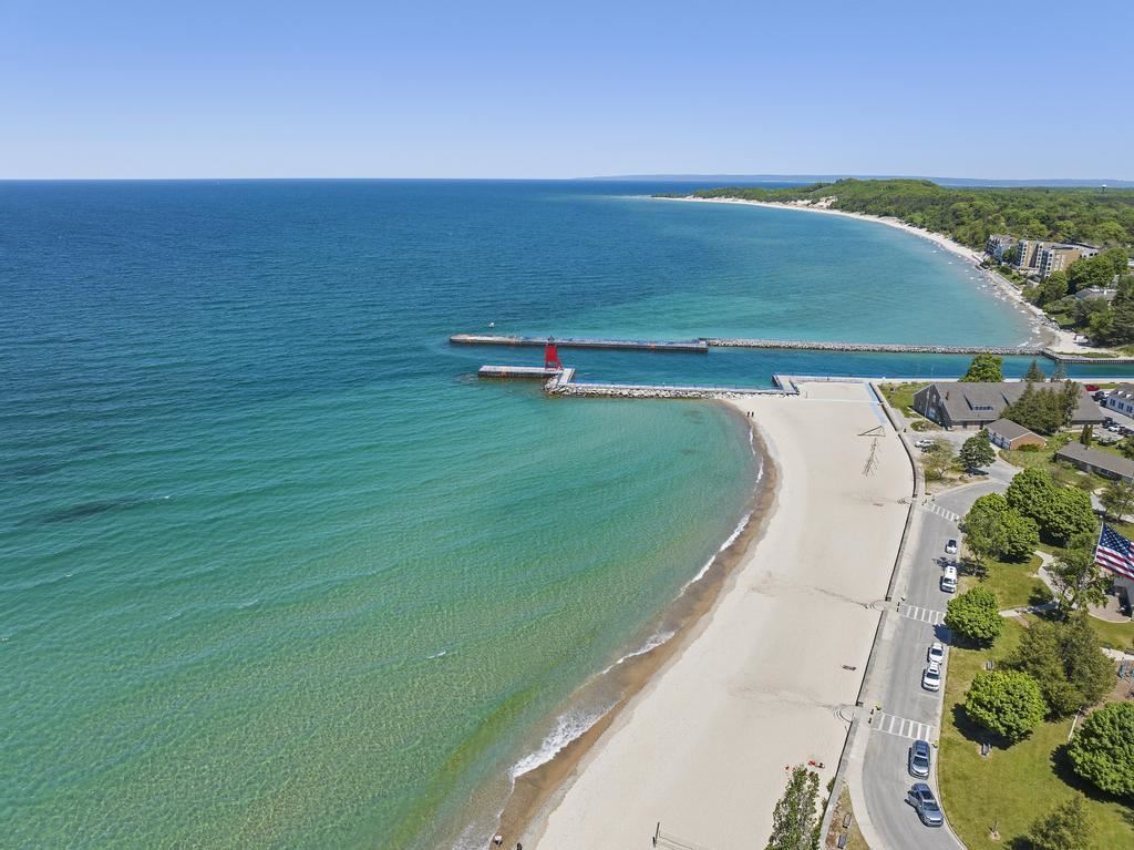 401 Antrim Street Charlevoix MI 49720