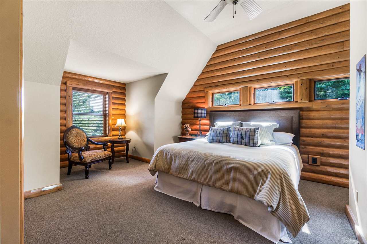 14216 M-32 East Road Johannesburg MI 49751