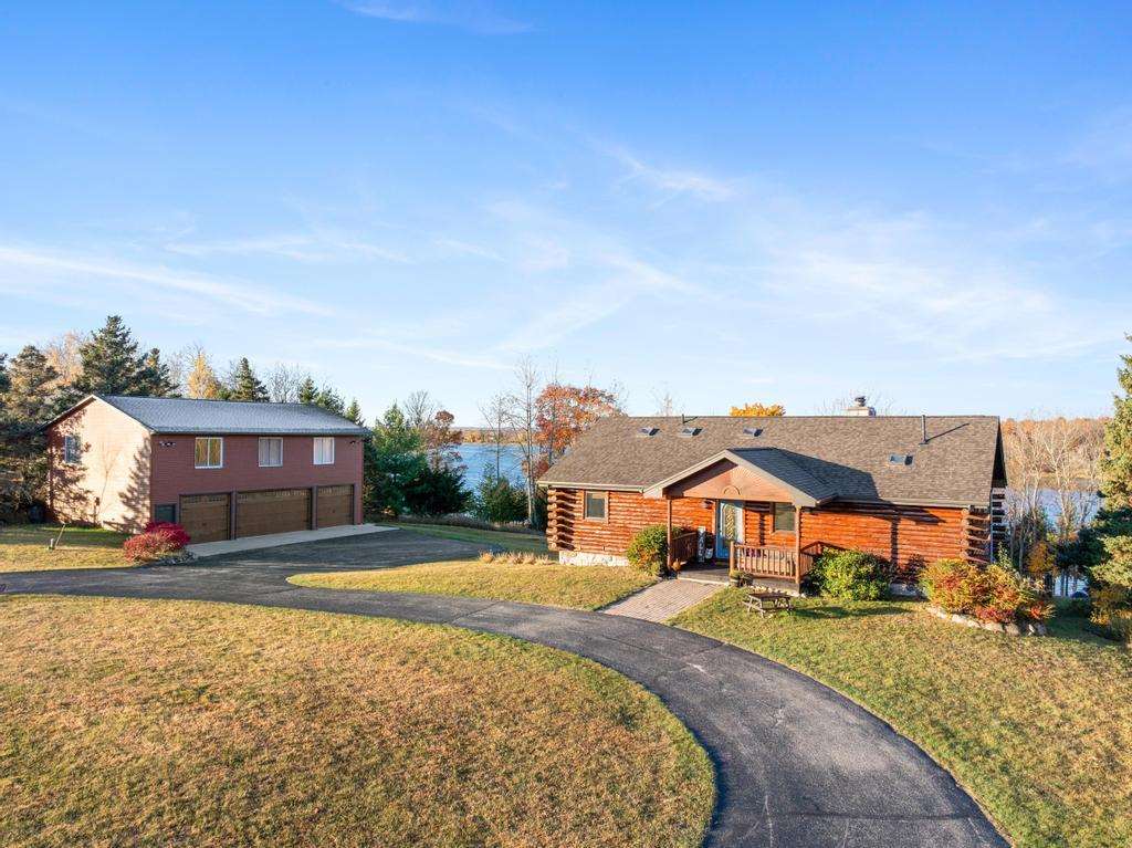 08315 Mulberry Lane Charlevoix MI 49720