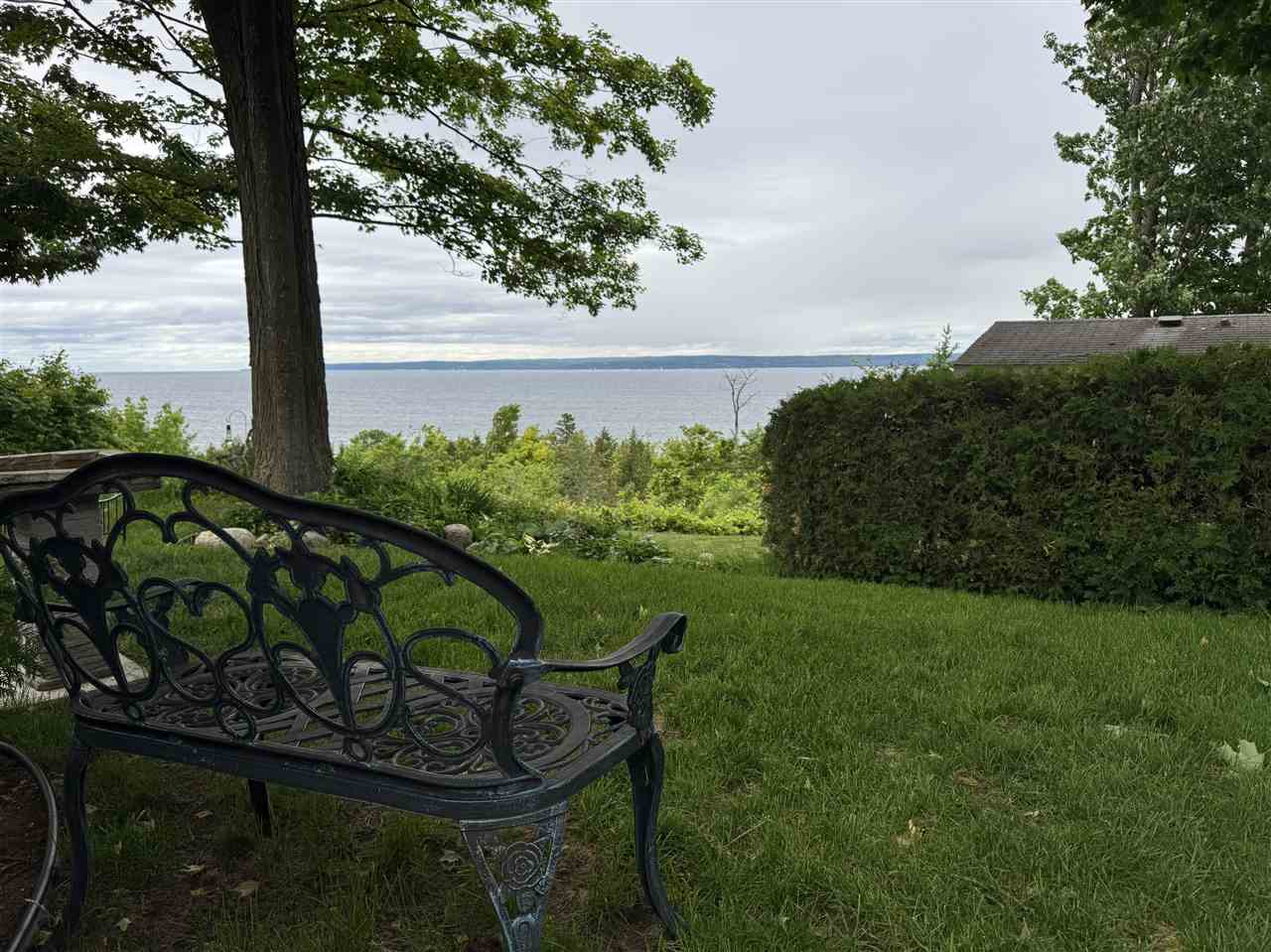 7400-68 Lakeview Drive Charlevoix MI 49720