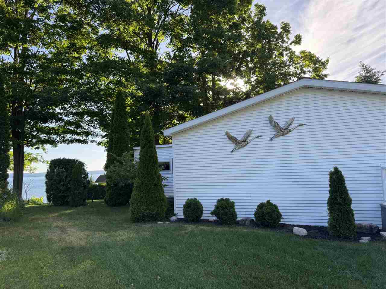7400-68 Lakeview Drive Charlevoix MI 49720