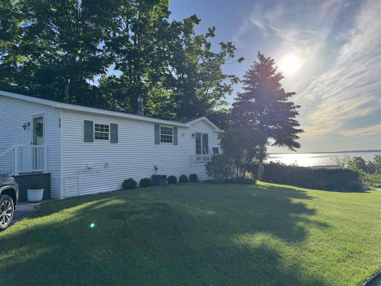 7400-68 Lakeview Drive Charlevoix MI 49720