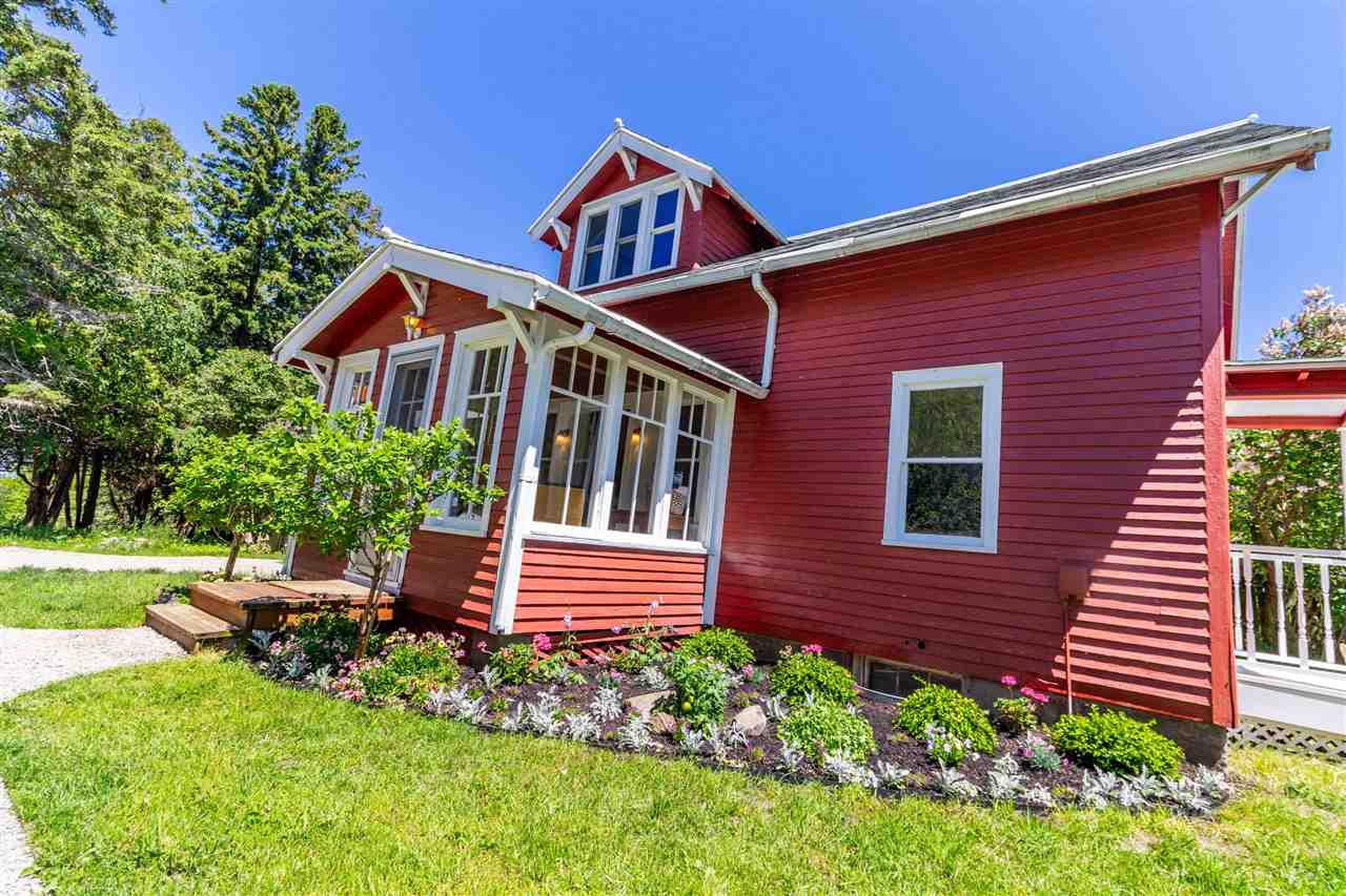 6167 Chippewa Drive Harbor Springs MI 49740