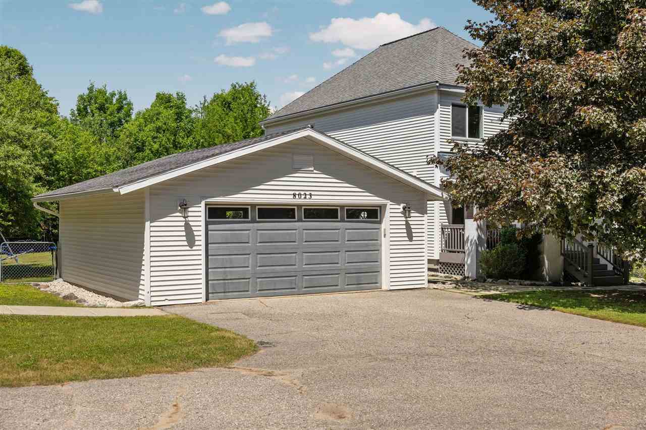 8023 Nelson Road East Jordan MI 49727