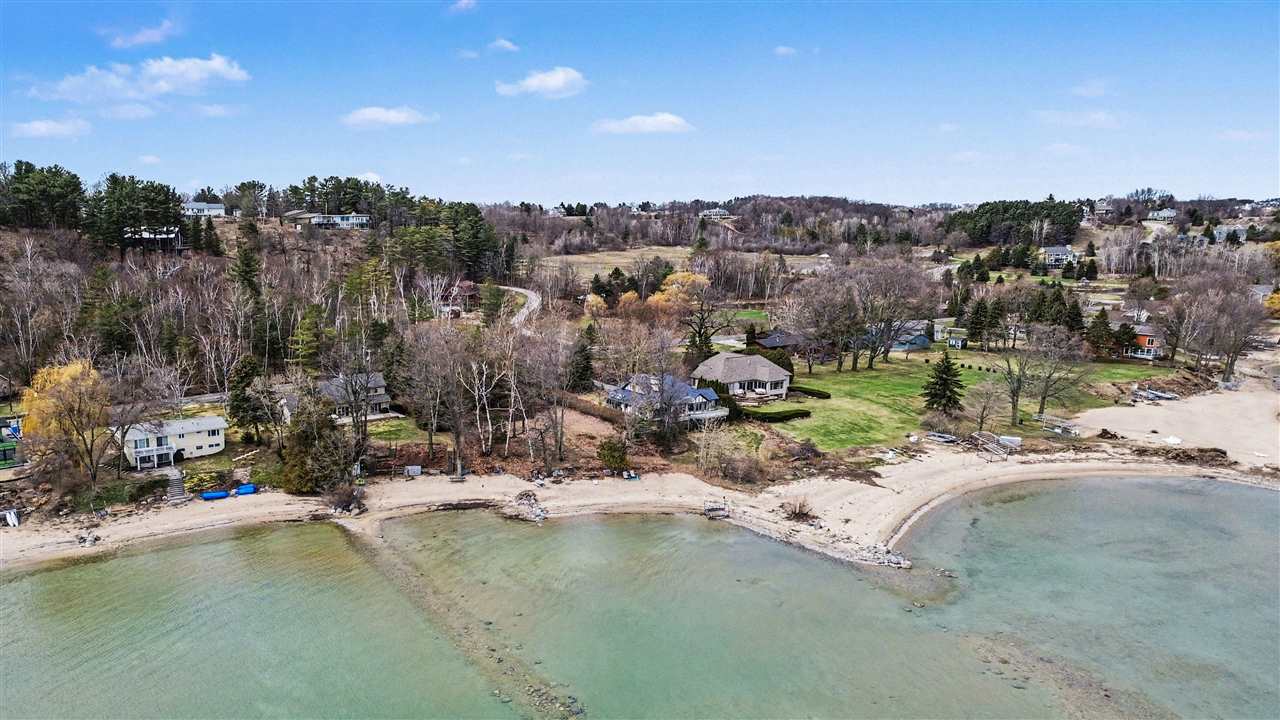 3939 Blue Heights Drive Traverse City MI 49686