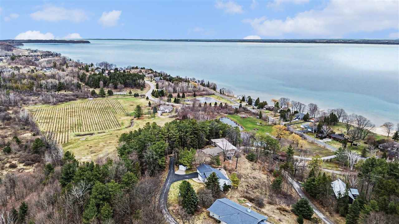 3939 Blue Heights Drive Traverse City MI 49686