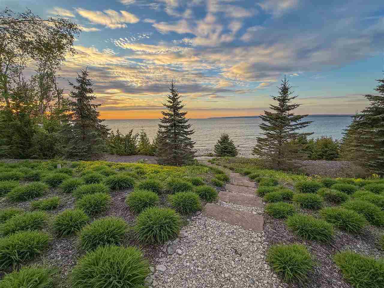 6714 N Preserve Drive Bay Harbor MI 49770