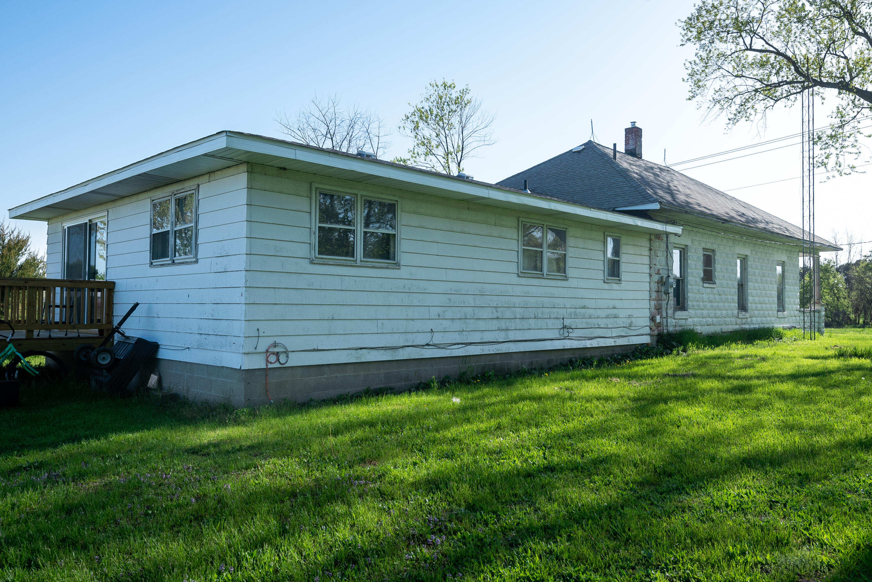 8627 Cleveland Avenue Baroda Township MI 49101