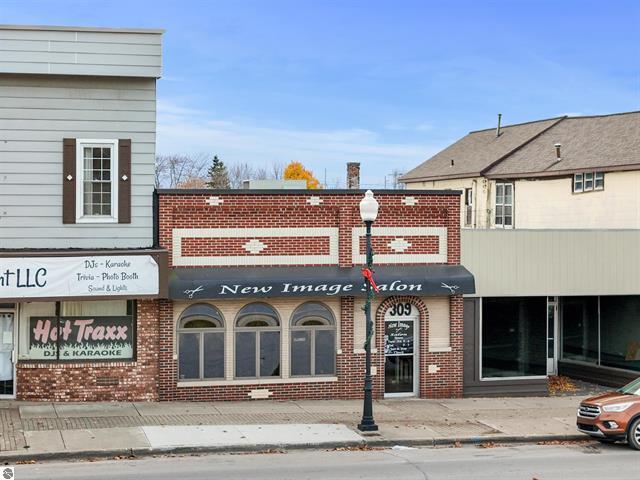 309 N Mitchell Street Cadillac City MI 49601