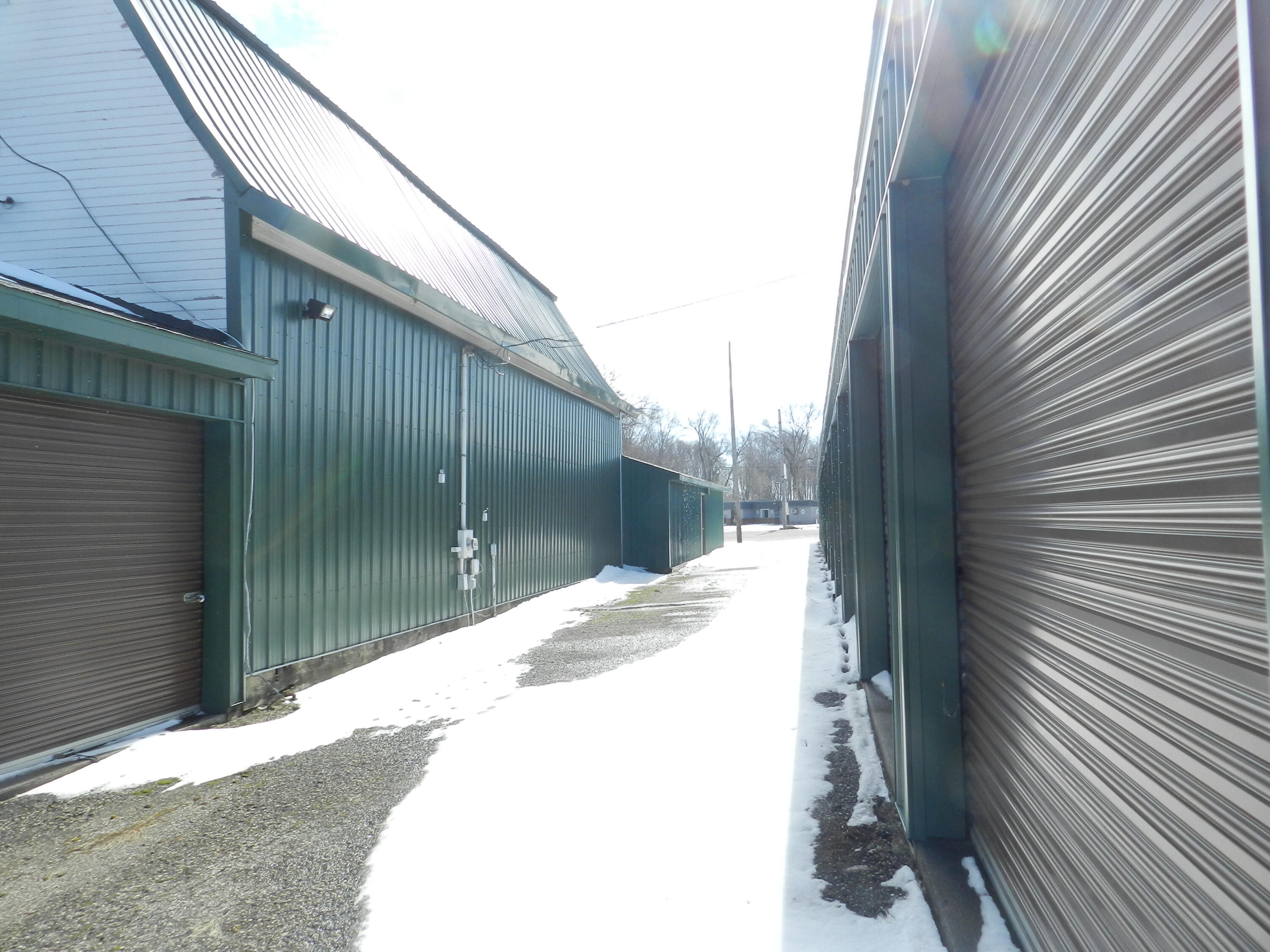 67734 M-152 Keeler Township MI 49047