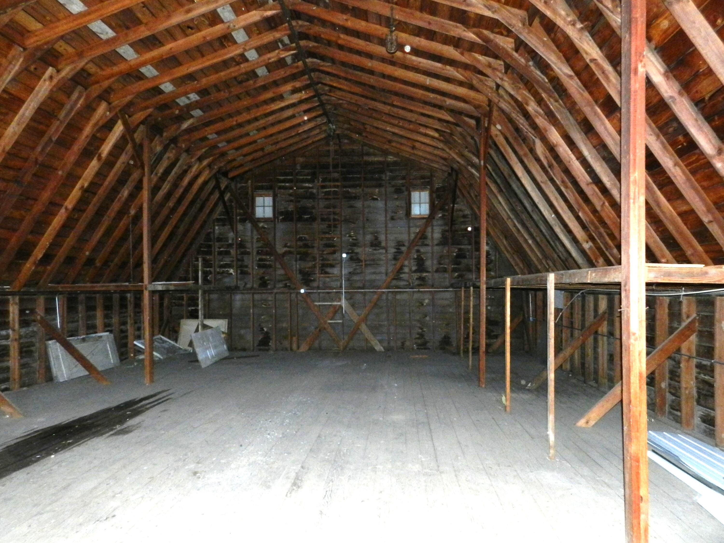 67734 M-152 Keeler Township MI 49047