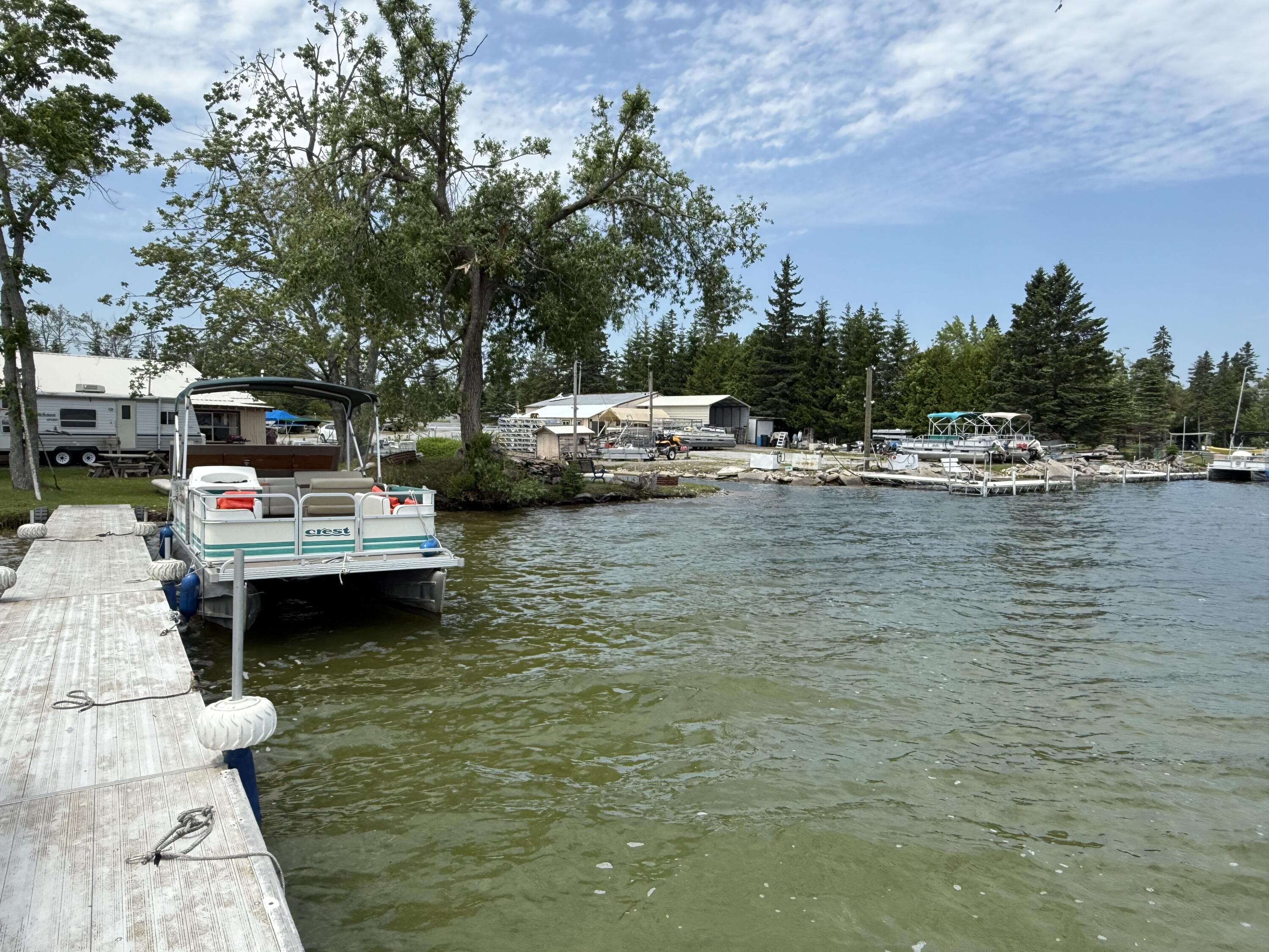15279 Us-23 S Krakow Township MI 49777
