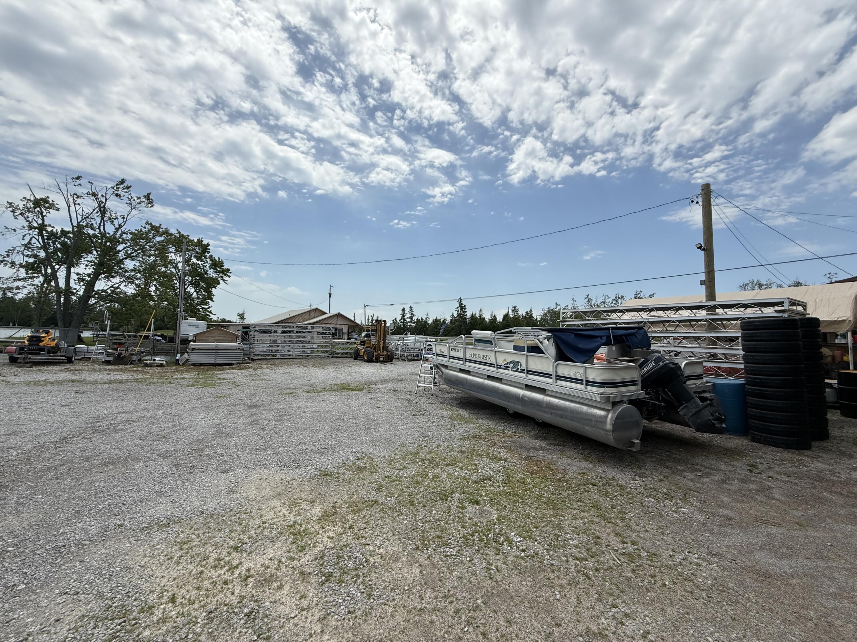 15279 Us-23 S Krakow Township MI 49777