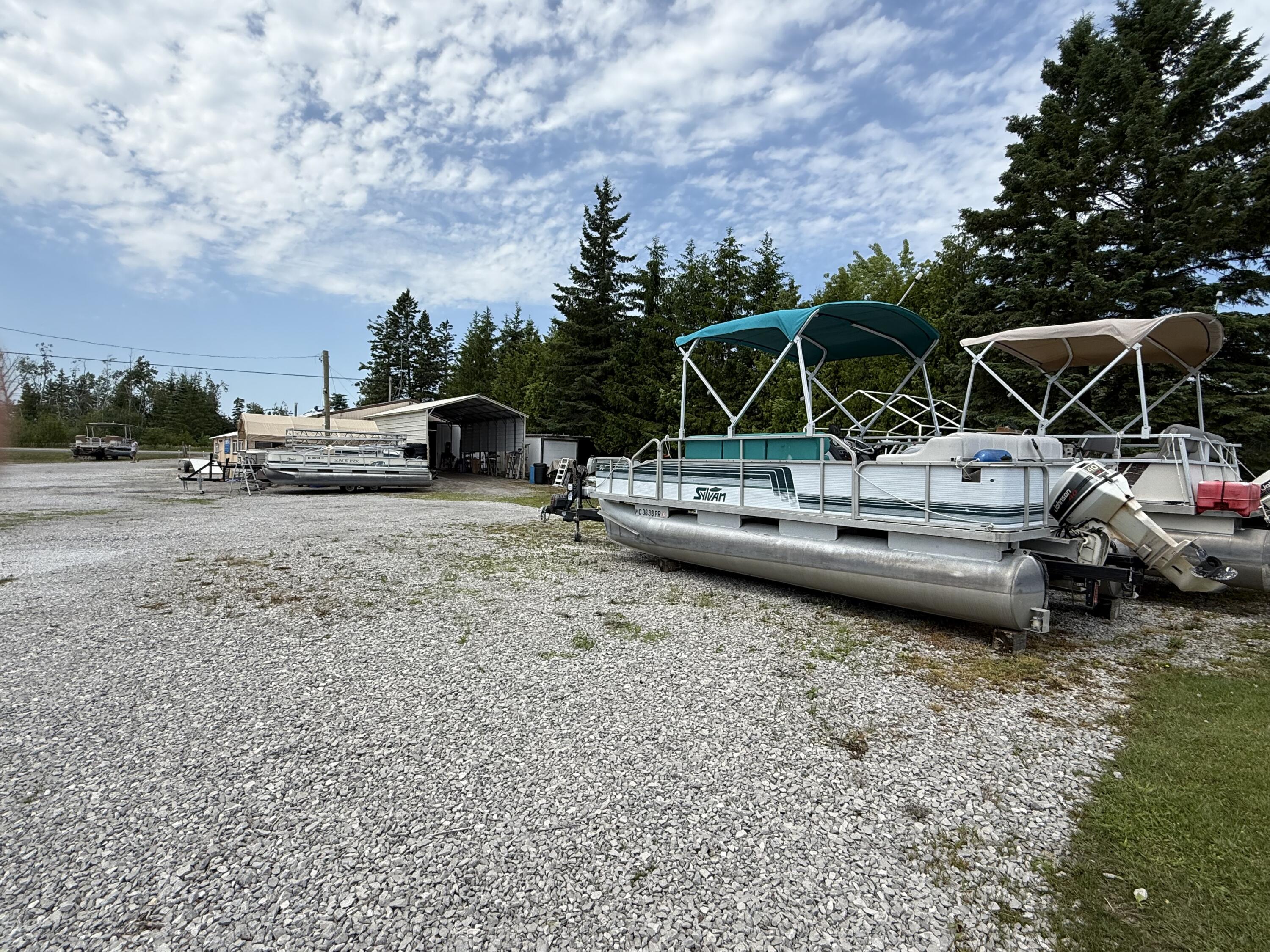 15279 Us-23 S Krakow Township MI 49777