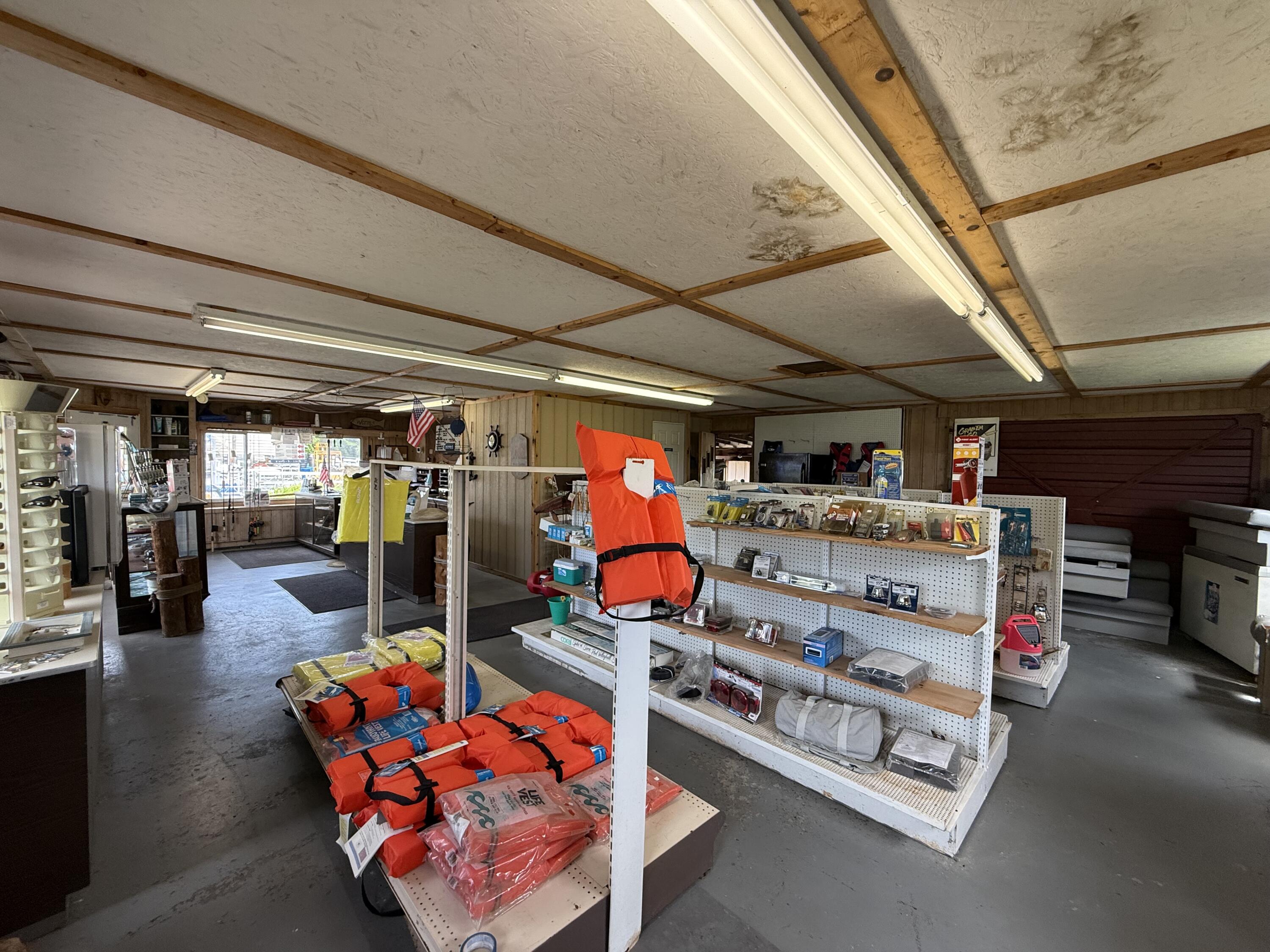 15279 Us-23 S Krakow Township MI 49777