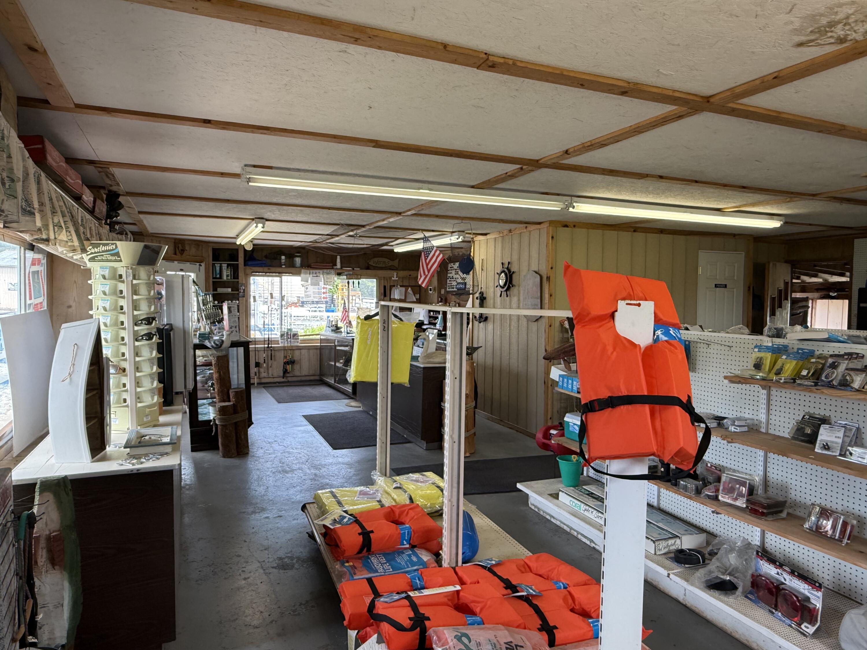 15279 Us-23 S Krakow Township MI 49777
