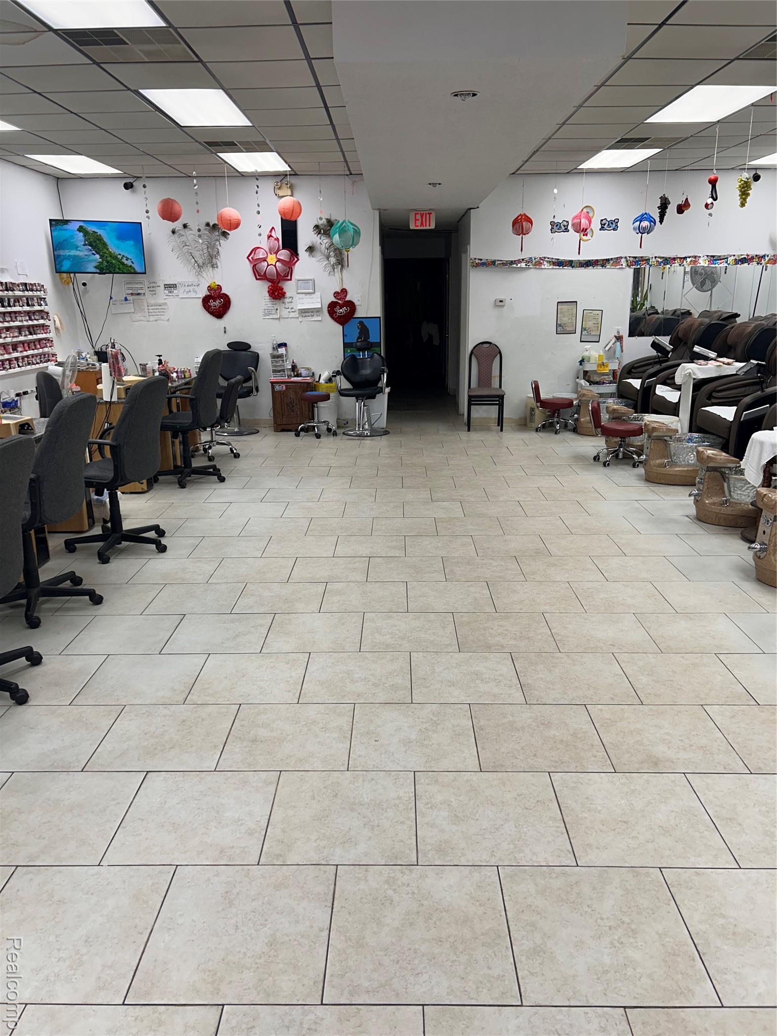 18240 W 7 Mile Road Detroit City MI 48219