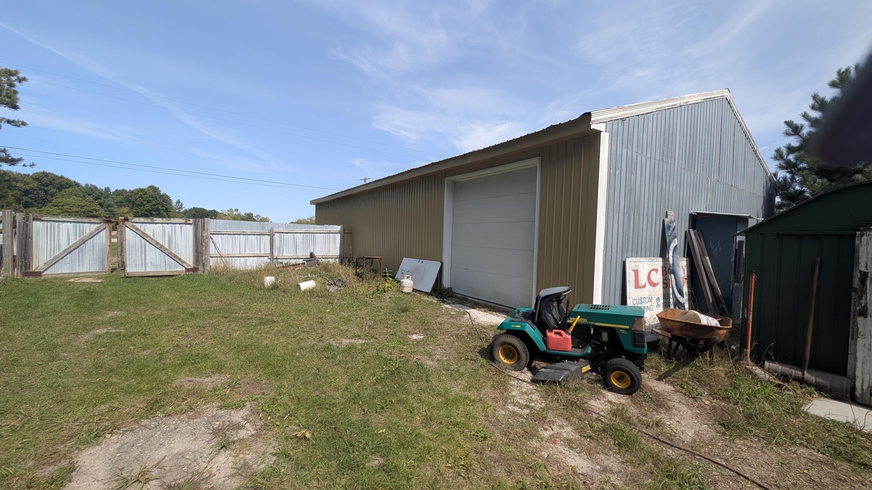 851 W Mcmillan Road Dalton Township MI 49445
