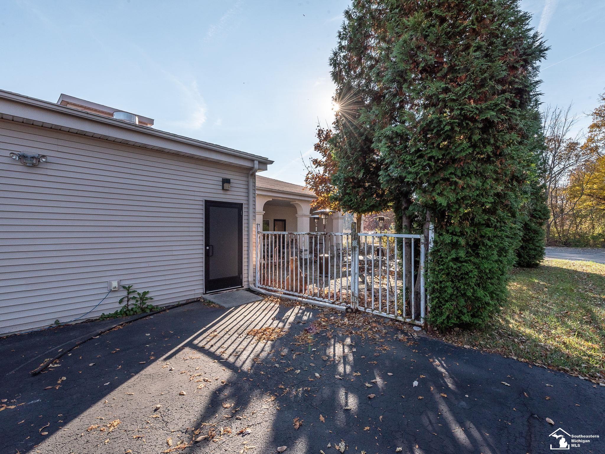 11191 Telegraph Road Erie Township MI 48133
