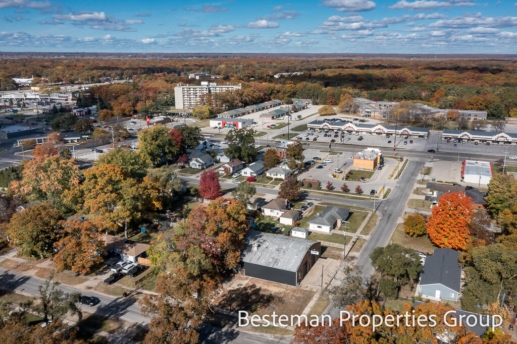 1099 Gordon Street Muskegon Charter Township MI 49442