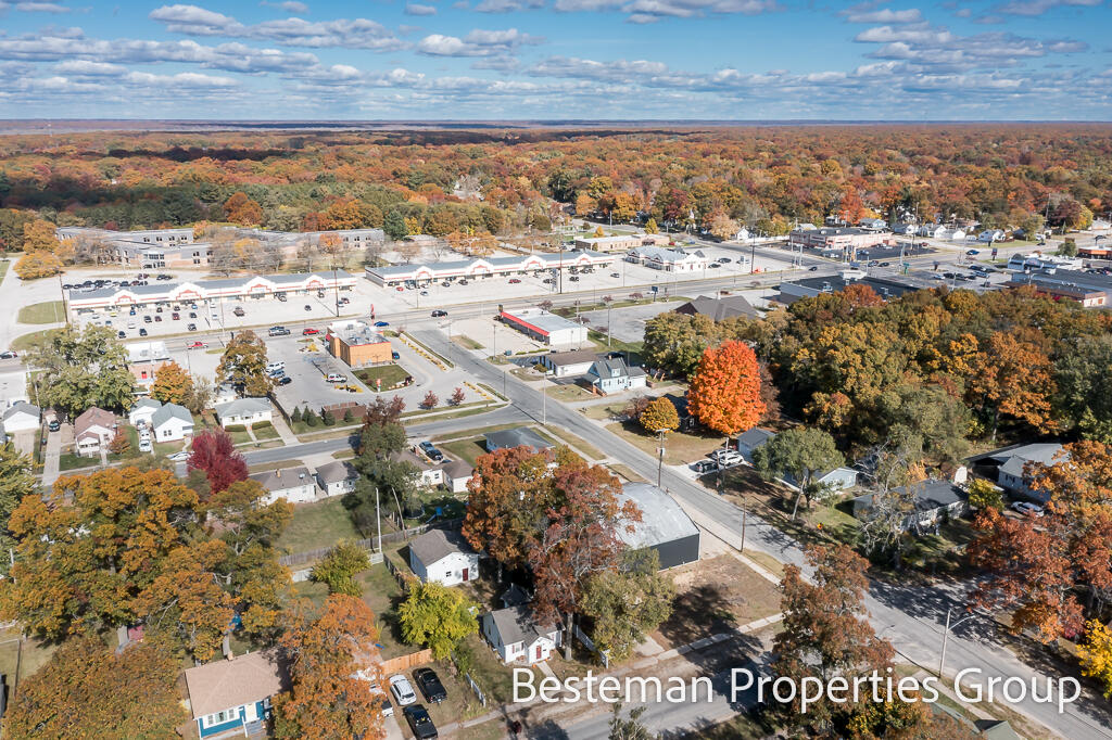 1099 Gordon Street Muskegon Charter Township MI 49442