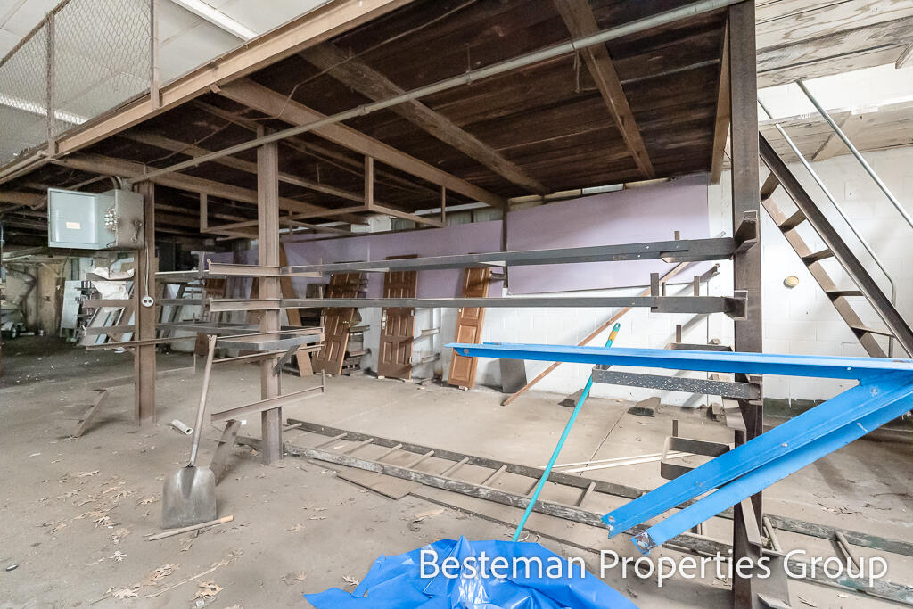 1099 Gordon Street Muskegon Charter Township MI 49442