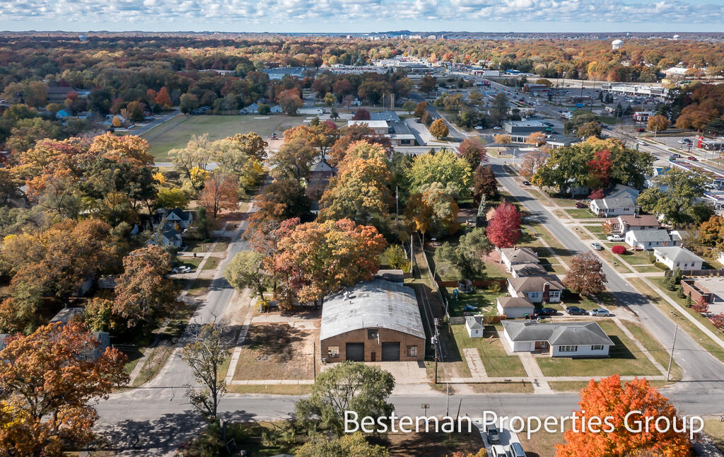 1099 Gordon Street Muskegon Charter Township MI 49442