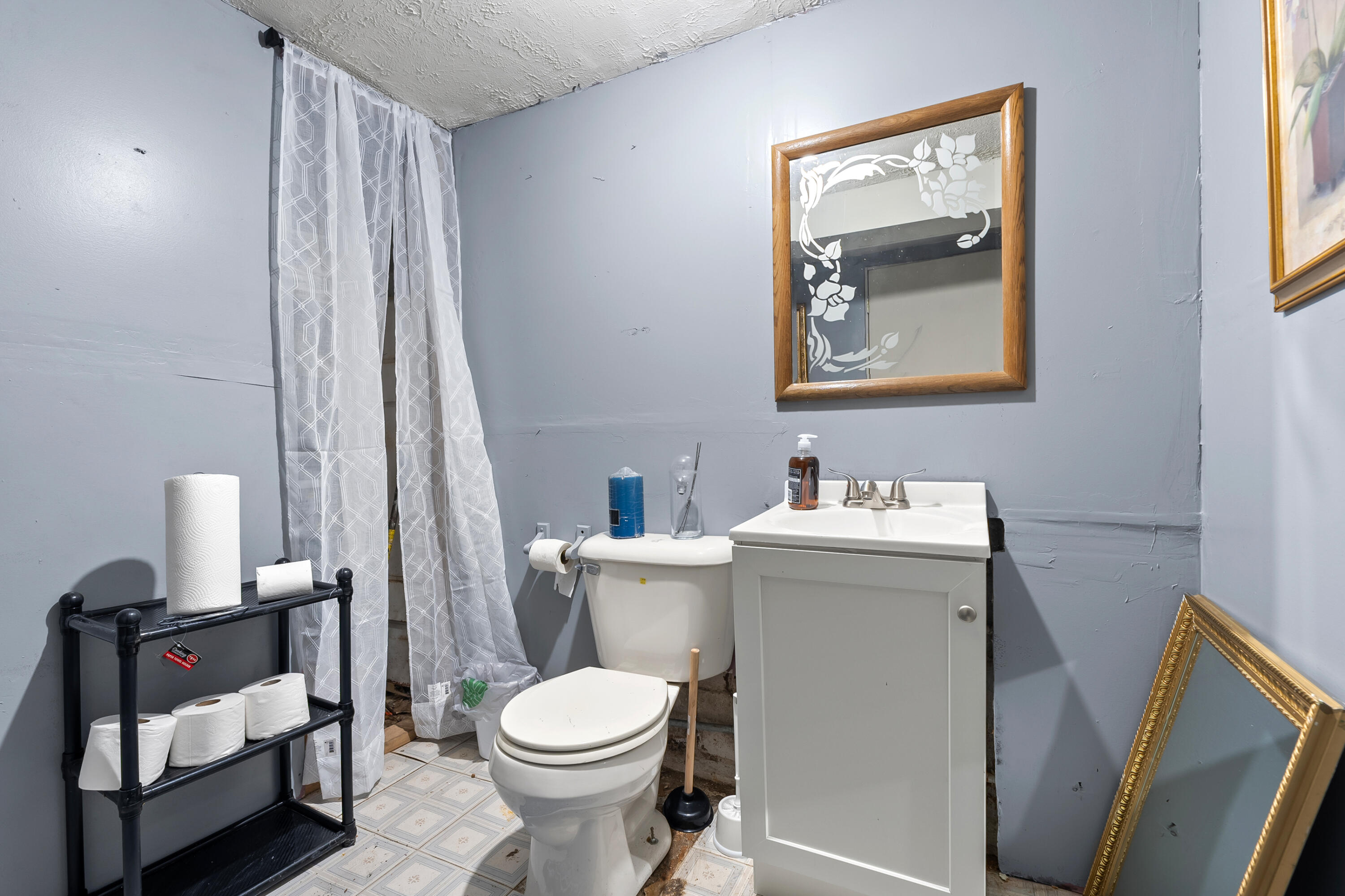 156 Roseneath Avenue Battle Creek City MI 49017