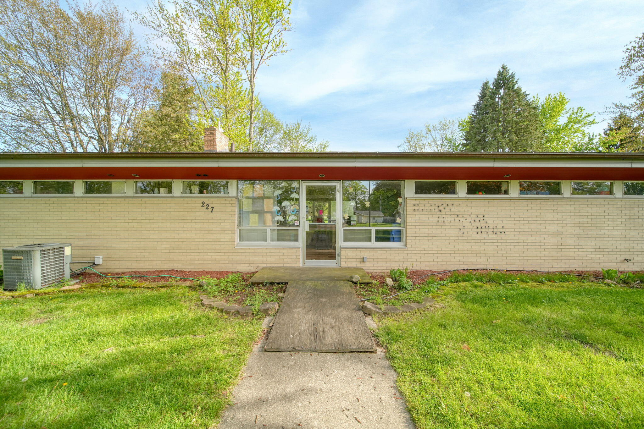 227 E State Street Hanover Township MI 49241