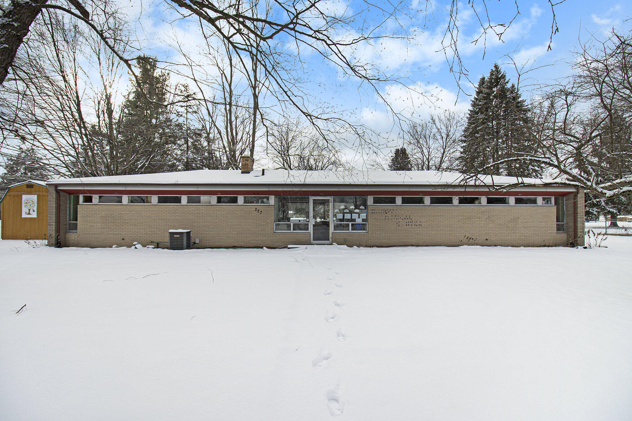 227 E State Street Hanover Township MI 49241