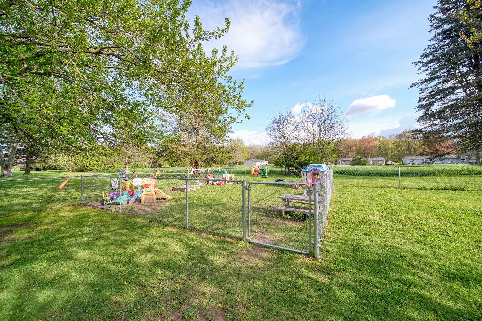 227 E State Street Hanover Township MI 49241