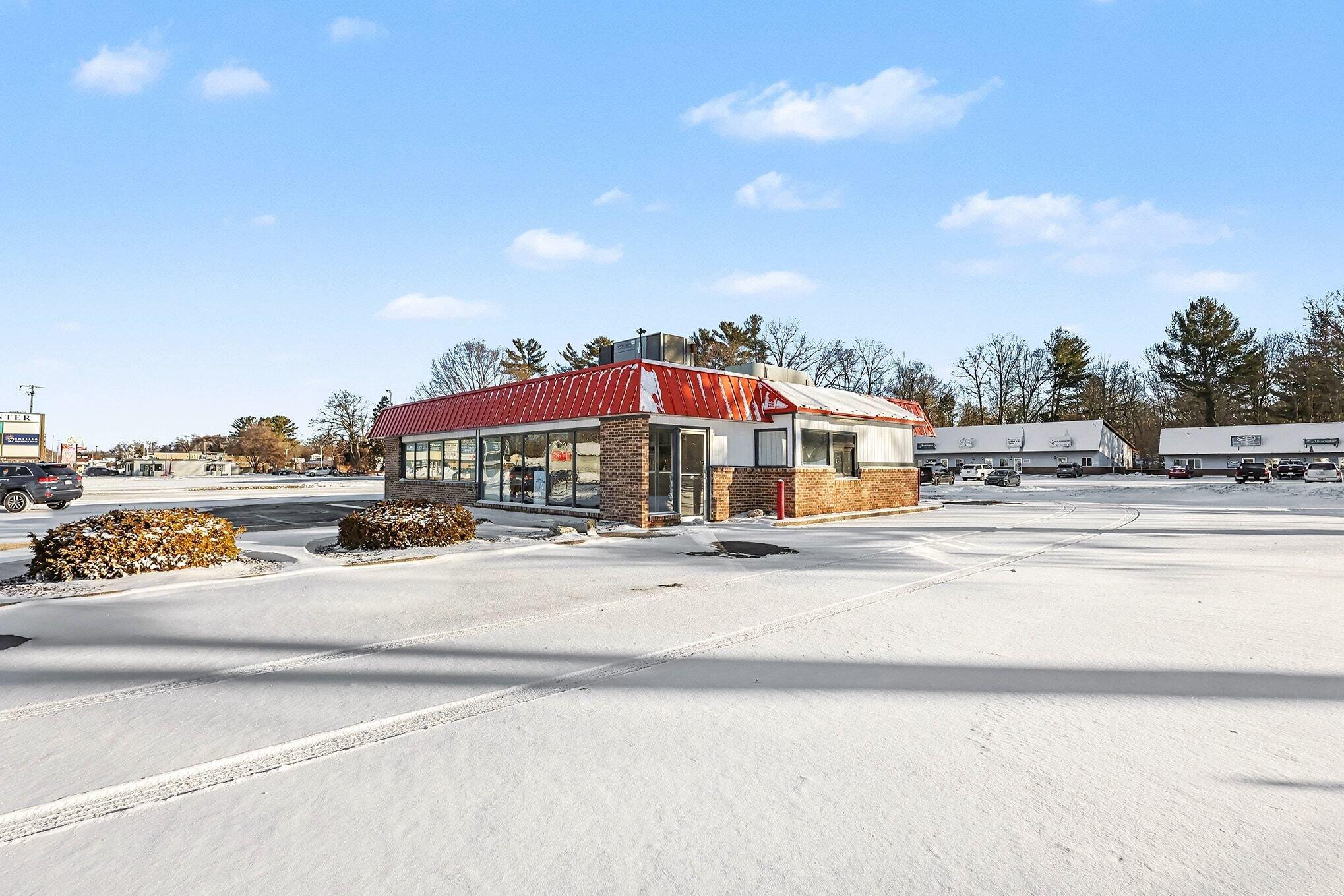 376 N 3rd Avenue Fruitport Village MI 49415