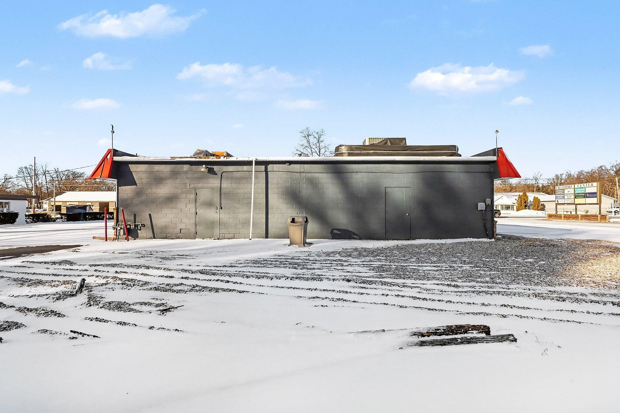376 N 3rd Avenue Fruitport Village MI 49415