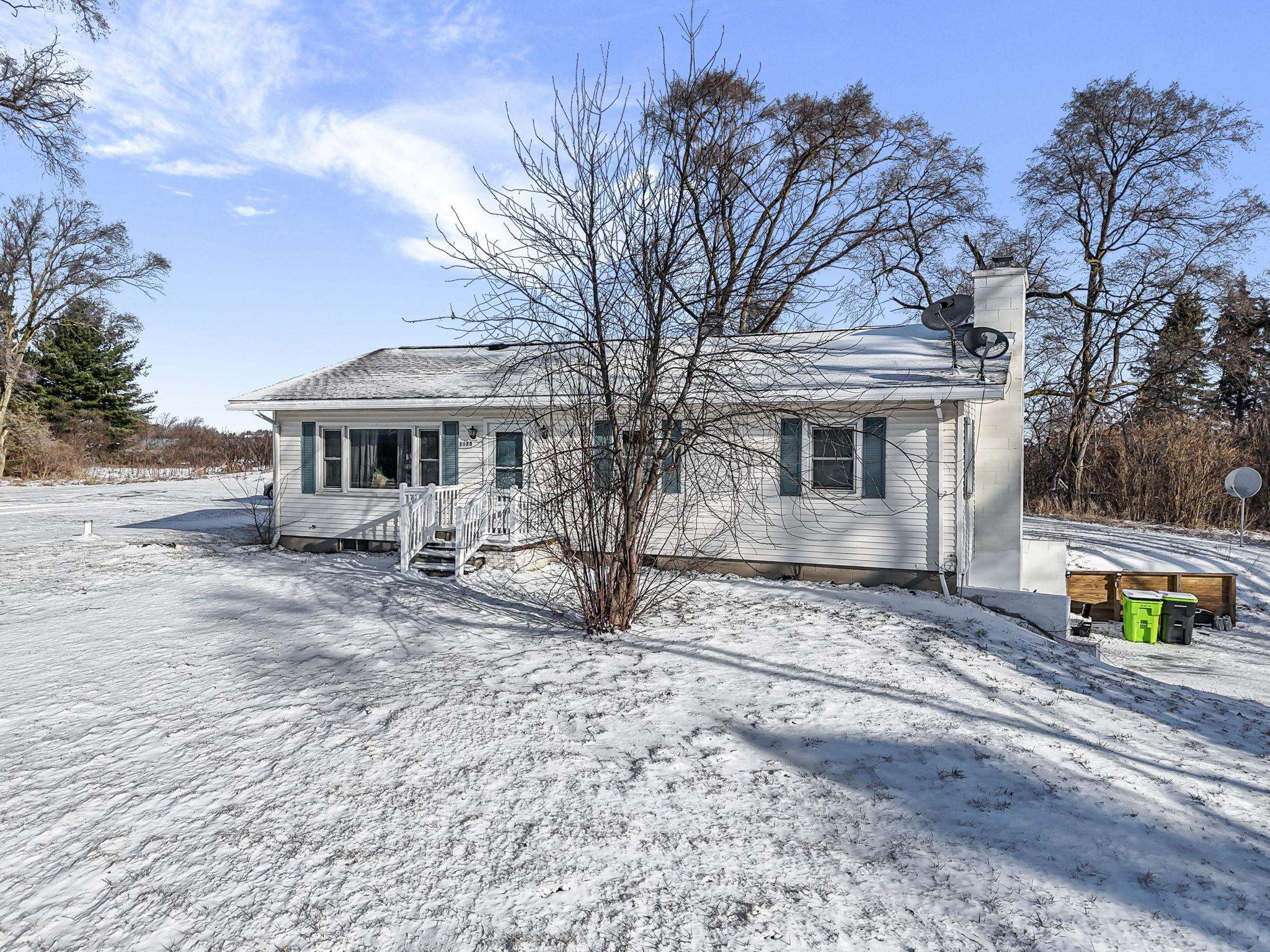 7075 E M 72 Acme Township MI 49690