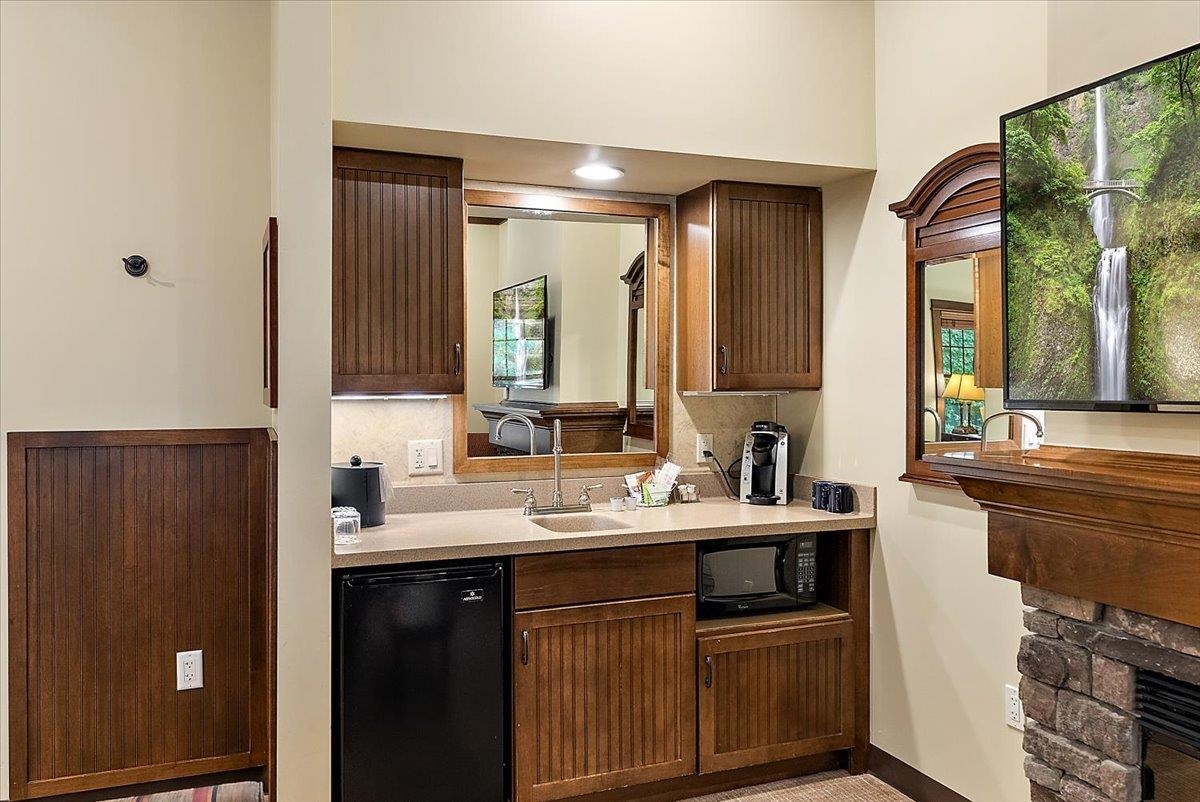 3943 N Skookum Road Ellsworth Township MI 49656