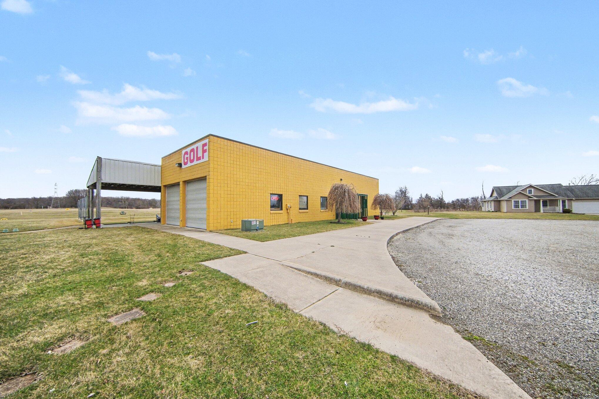 2735 S Zeeb Road Lodi Township MI 48103