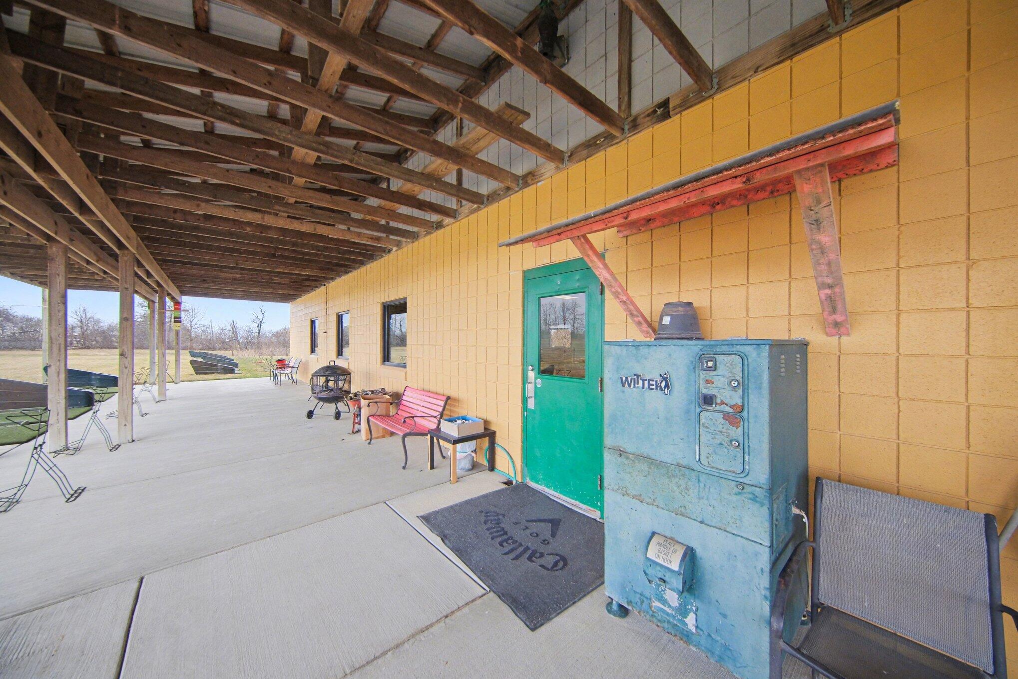 2735 S Zeeb Road Lodi Township MI 48103
