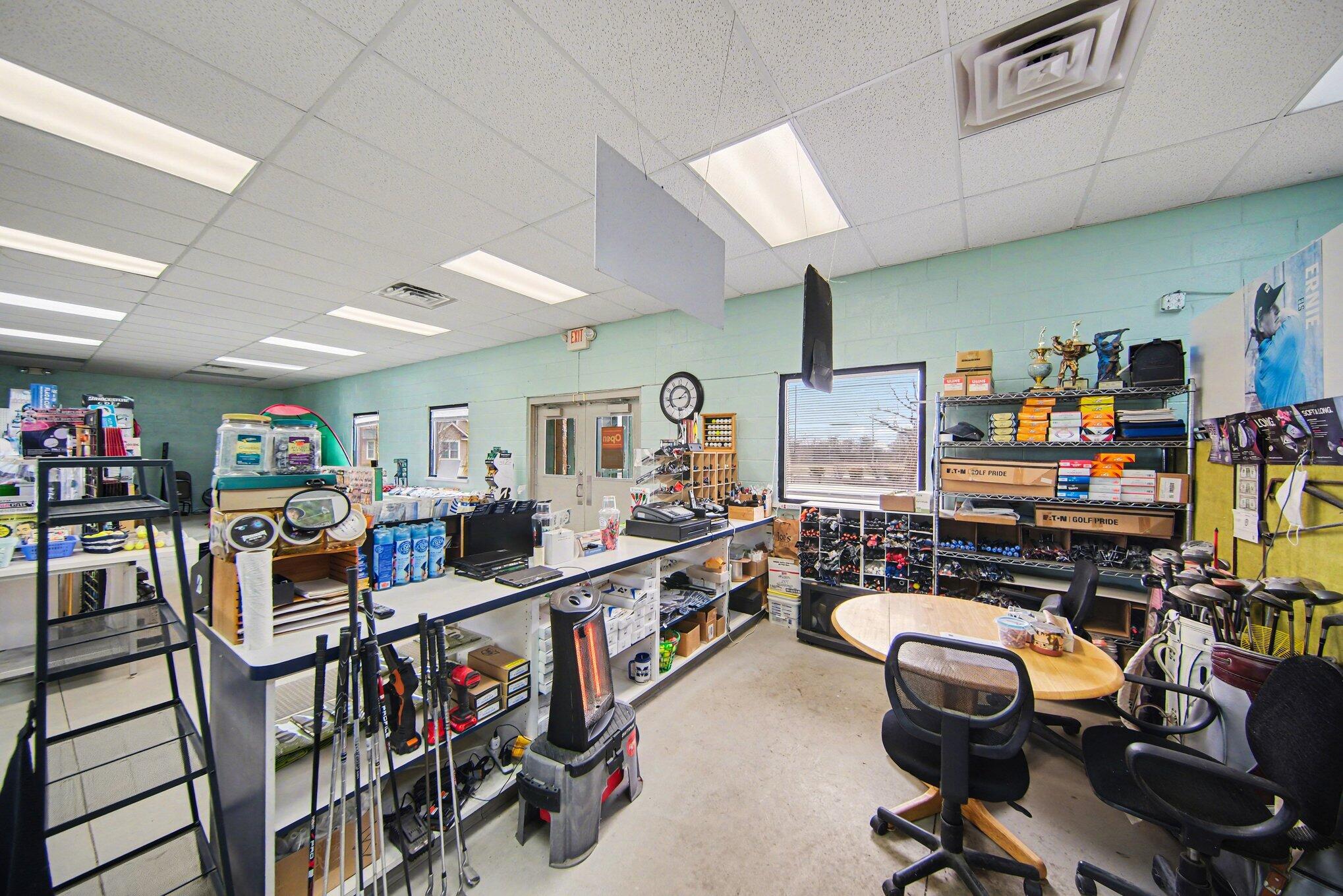 2735 S Zeeb Road Lodi Township MI 48103