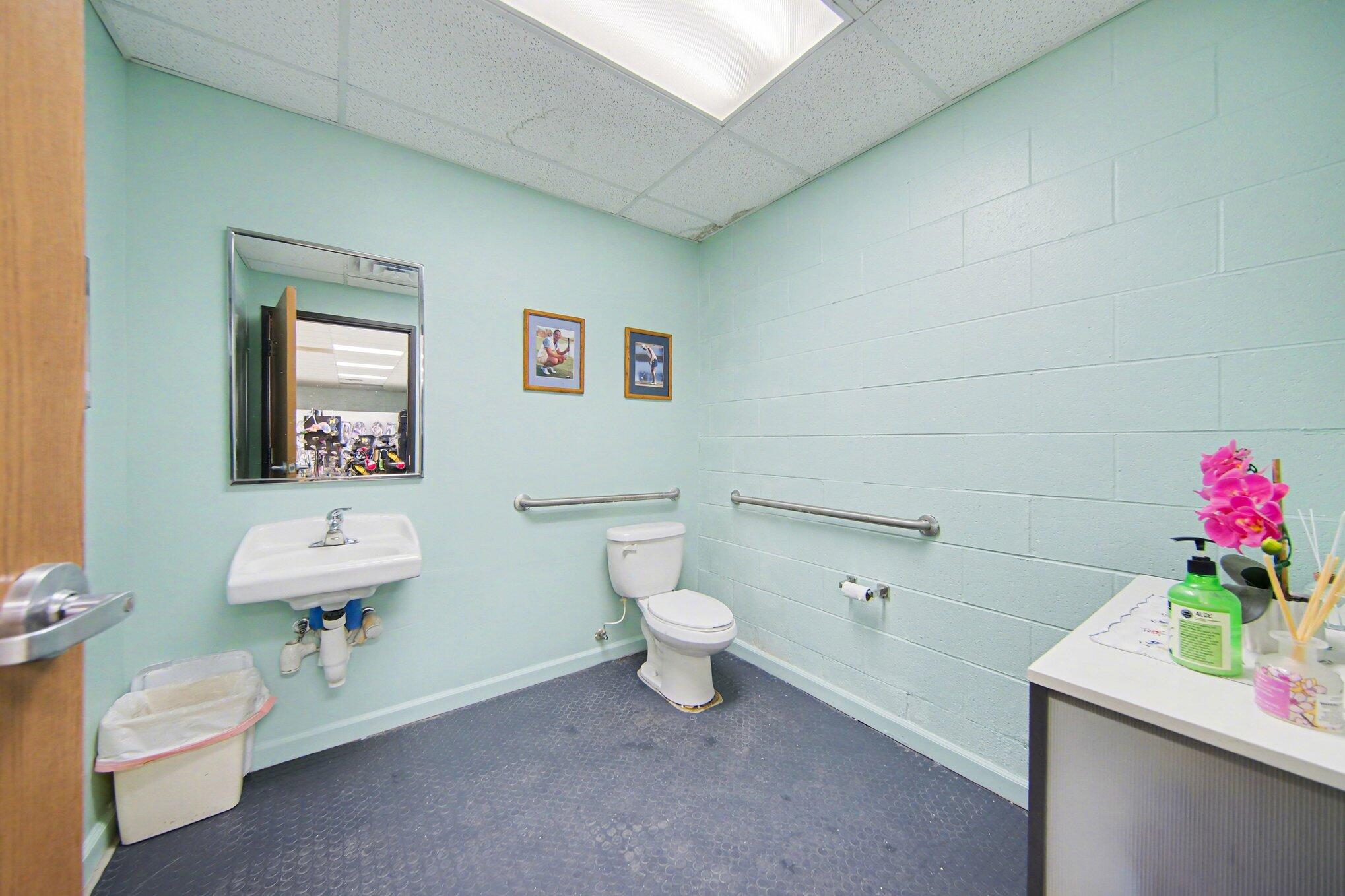 2735 S Zeeb Road Lodi Township MI 48103