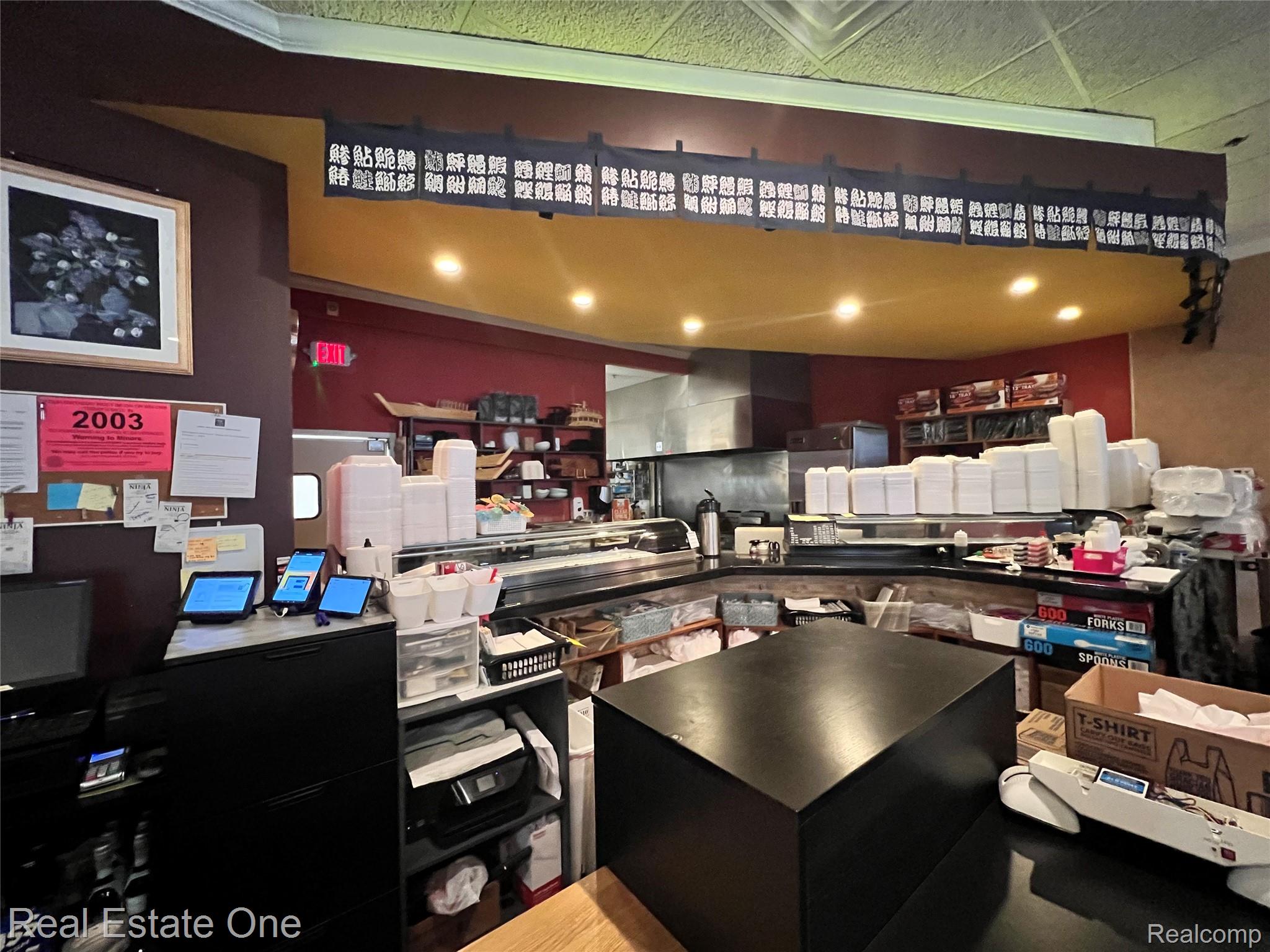 33214 W 14 Mile Road West Bloomfield Charter Township MI 48322