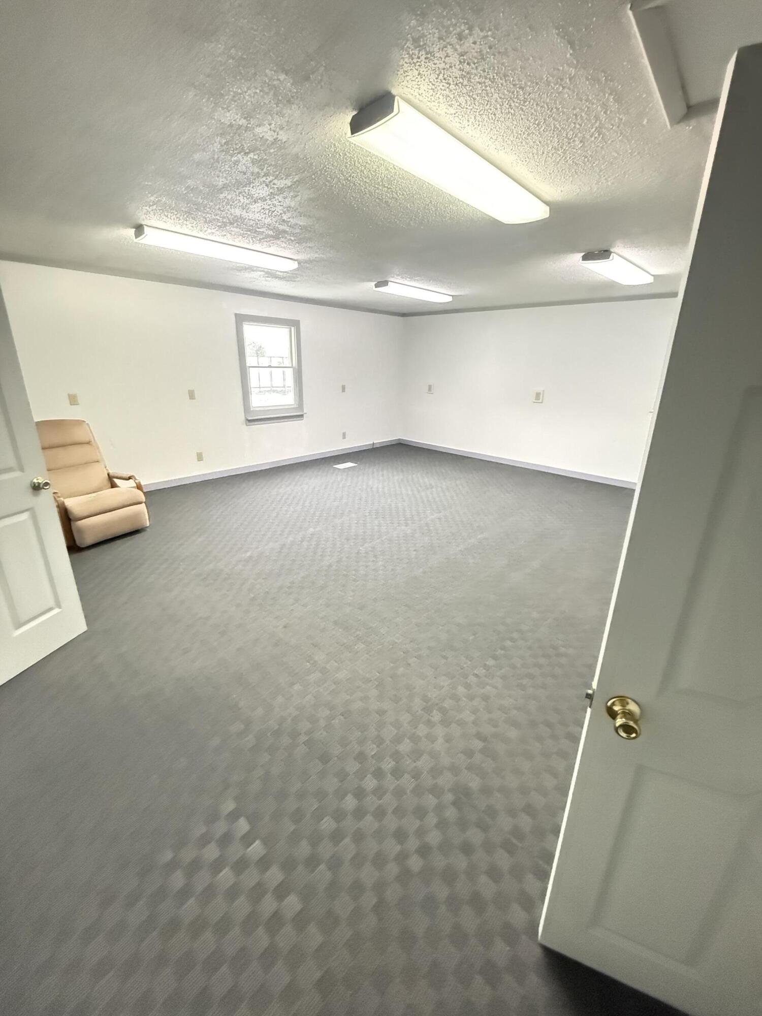 3639 E Apple Avenue Muskegon Charter Township MI 49442