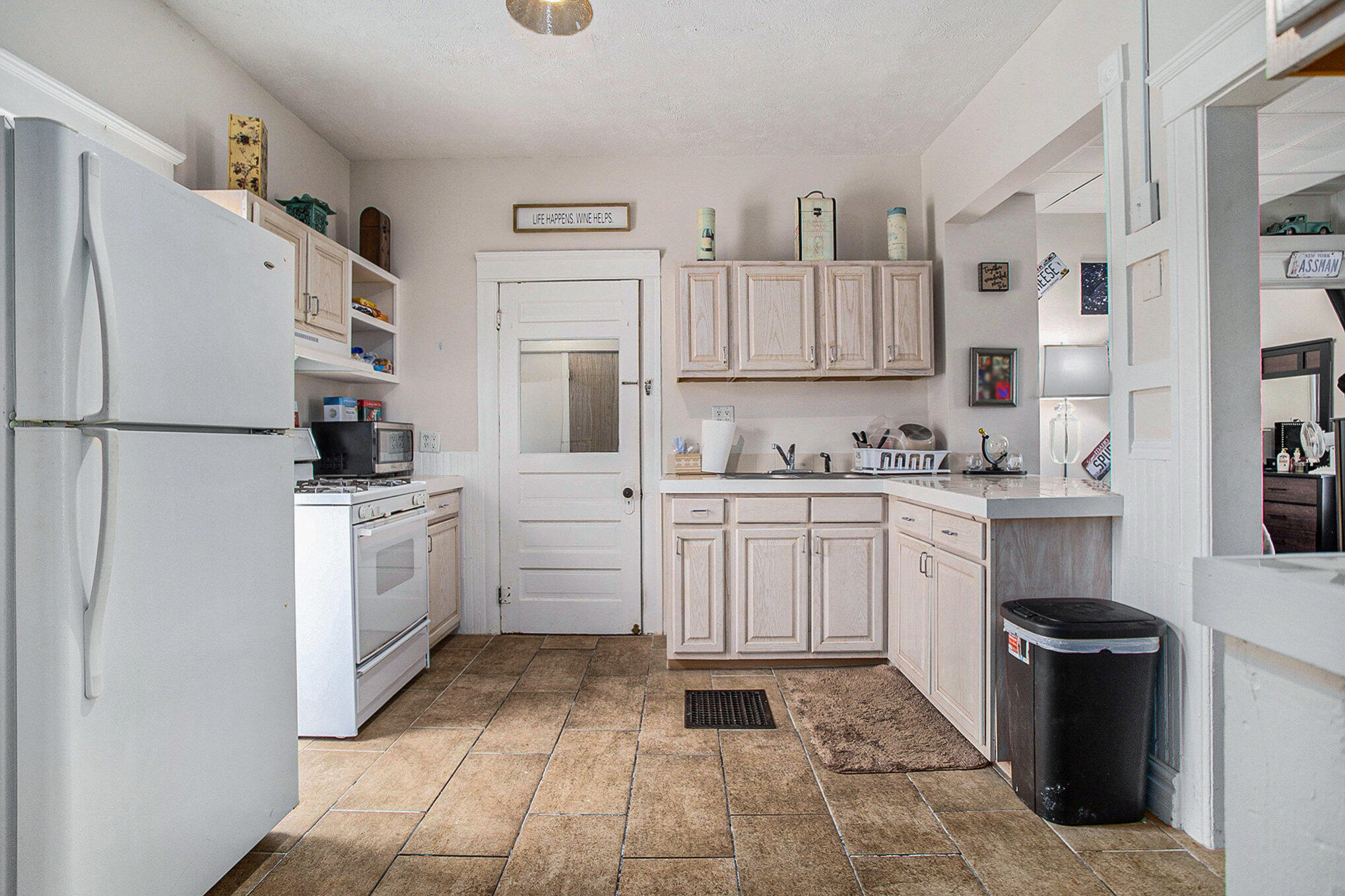 946 Capital Avenue NE Pennfield Charter Township MI 49017